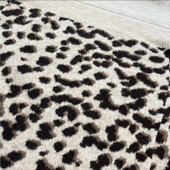 H&M Long Cheetah Cardigan Size XS - Picture 6 of 8